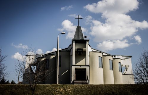 Kościół Długoszyn1